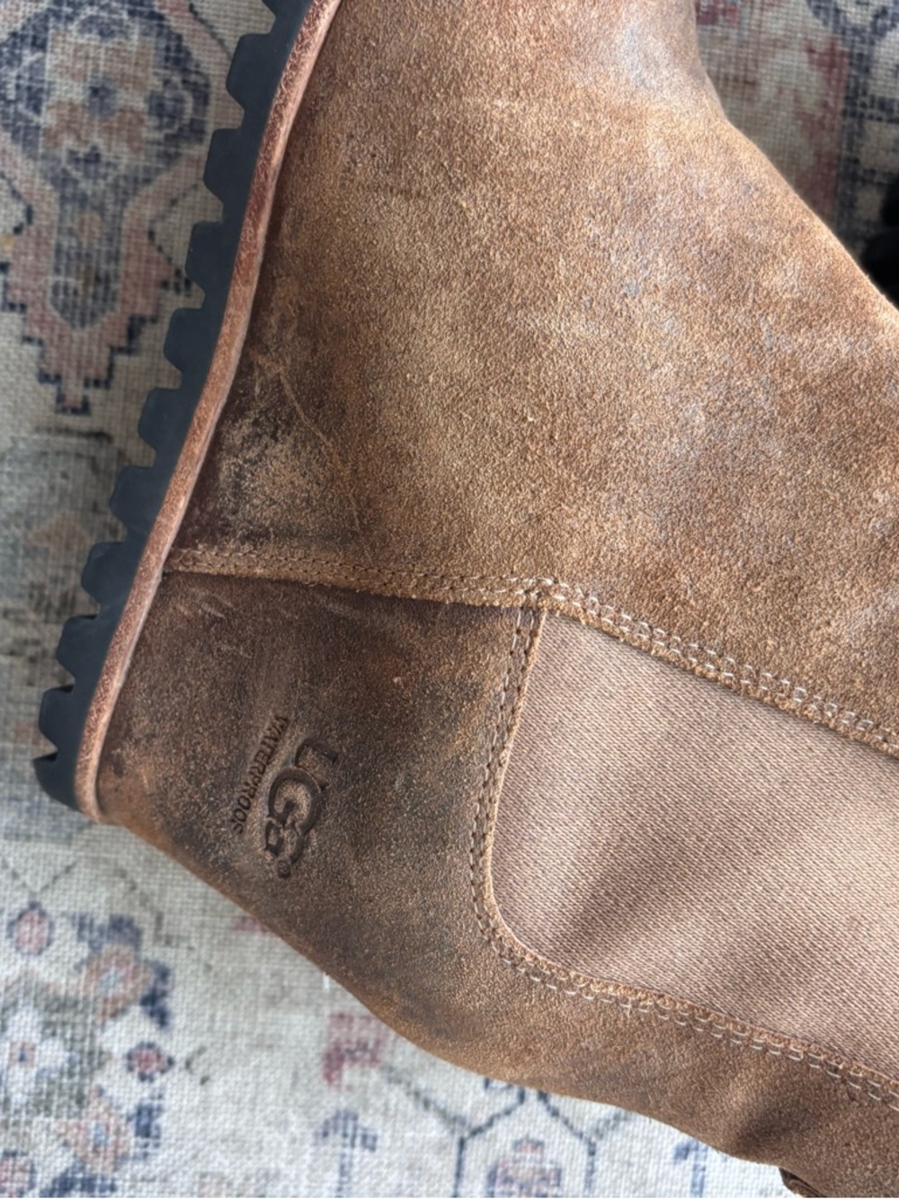 UGG Pax Hidden Wedge Boots Women's Suede Brown Waterproof. Size 9 (39) - Picture 9 of 9